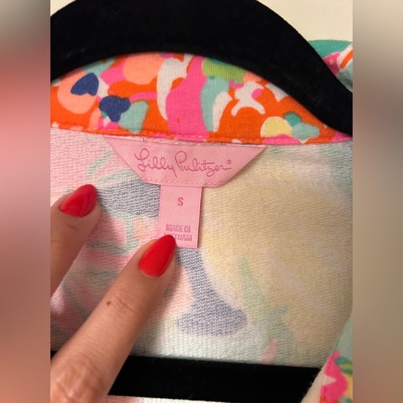Lilly Pulitzer Reagan Zip Up in Casa Banana Size Small - Picture 3 of 8